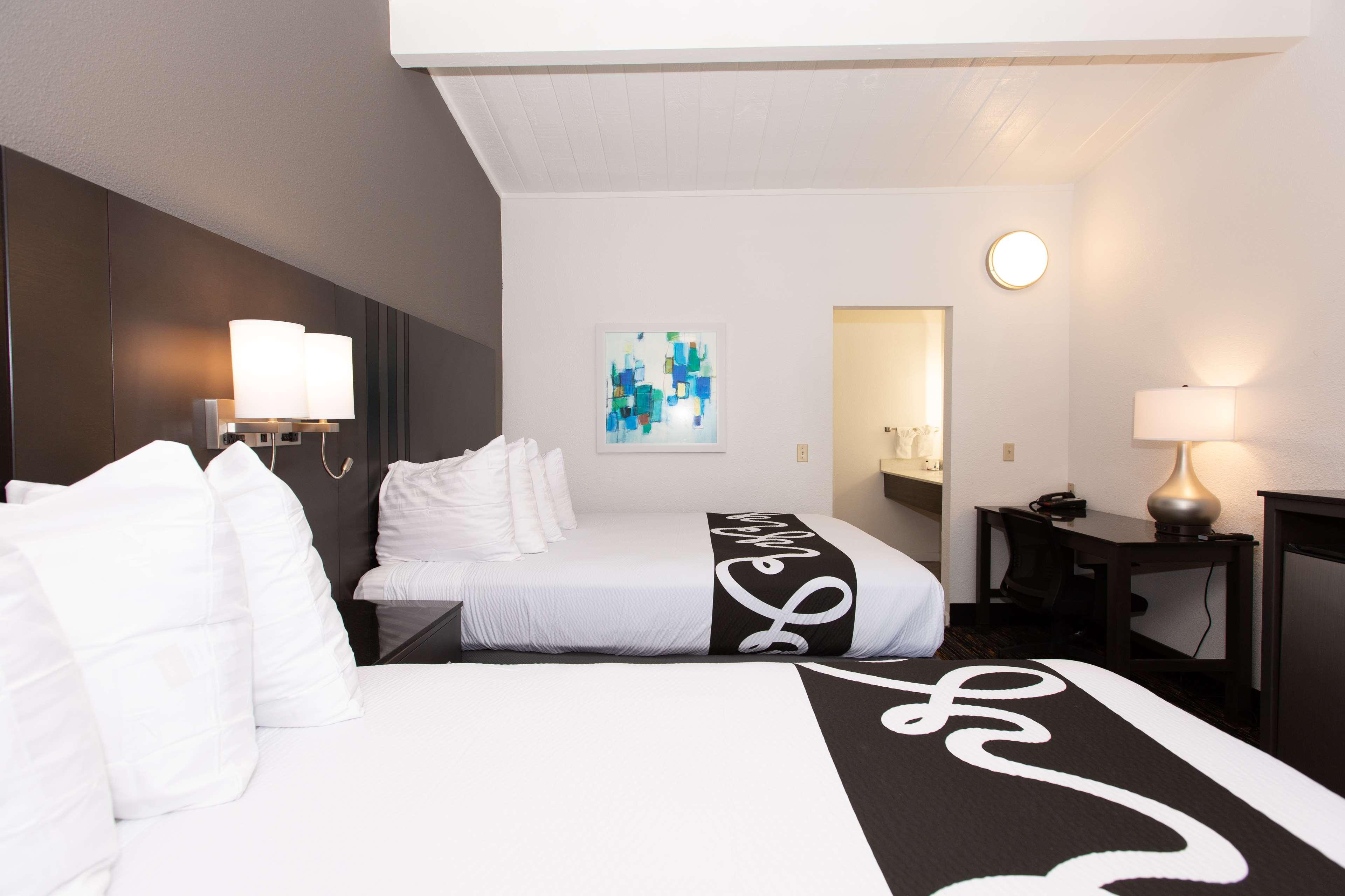 Surestay Hotel By Best Western Seaside Monterey Екстер'єр фото