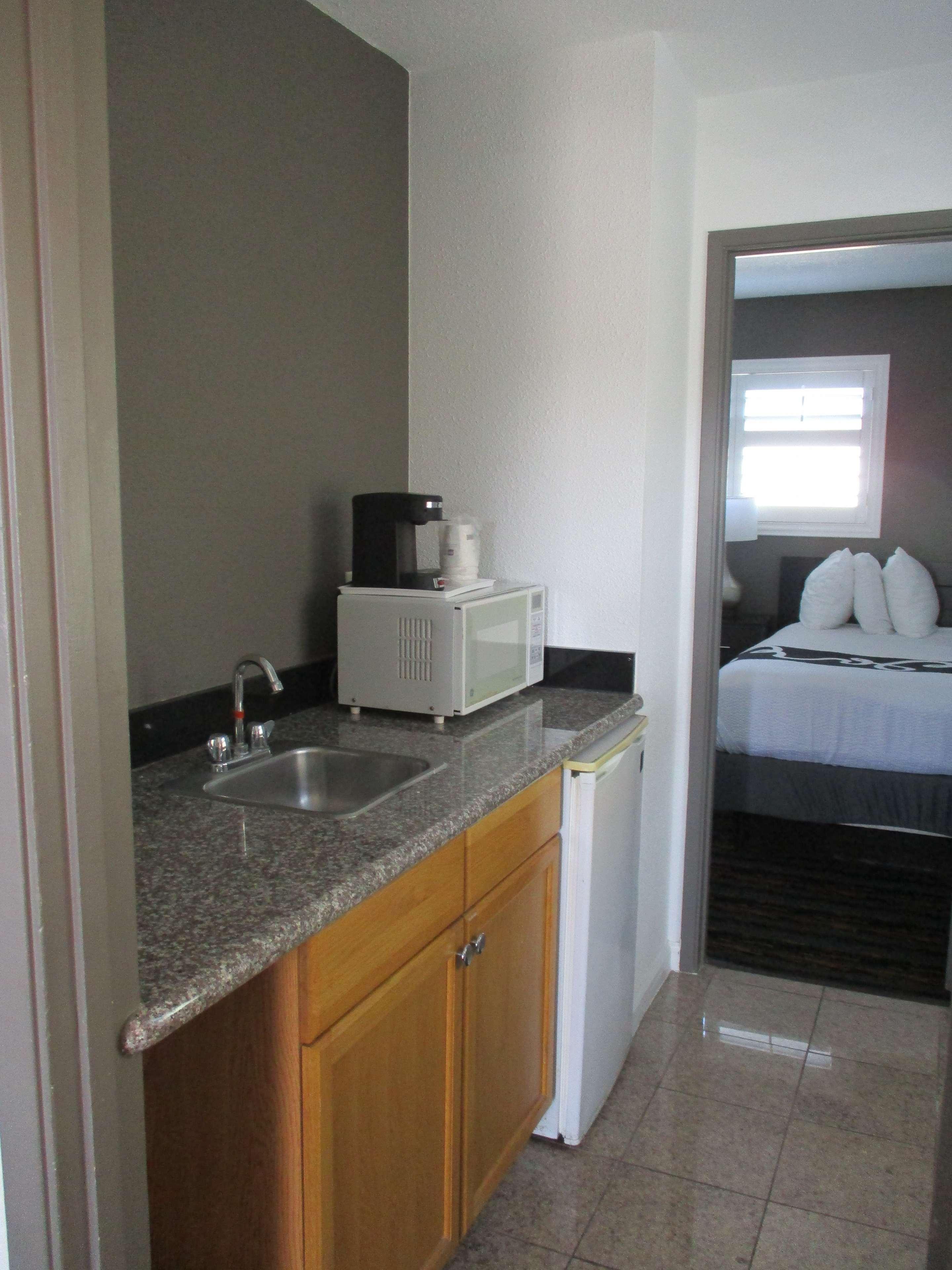 Surestay Hotel By Best Western Seaside Monterey Екстер'єр фото