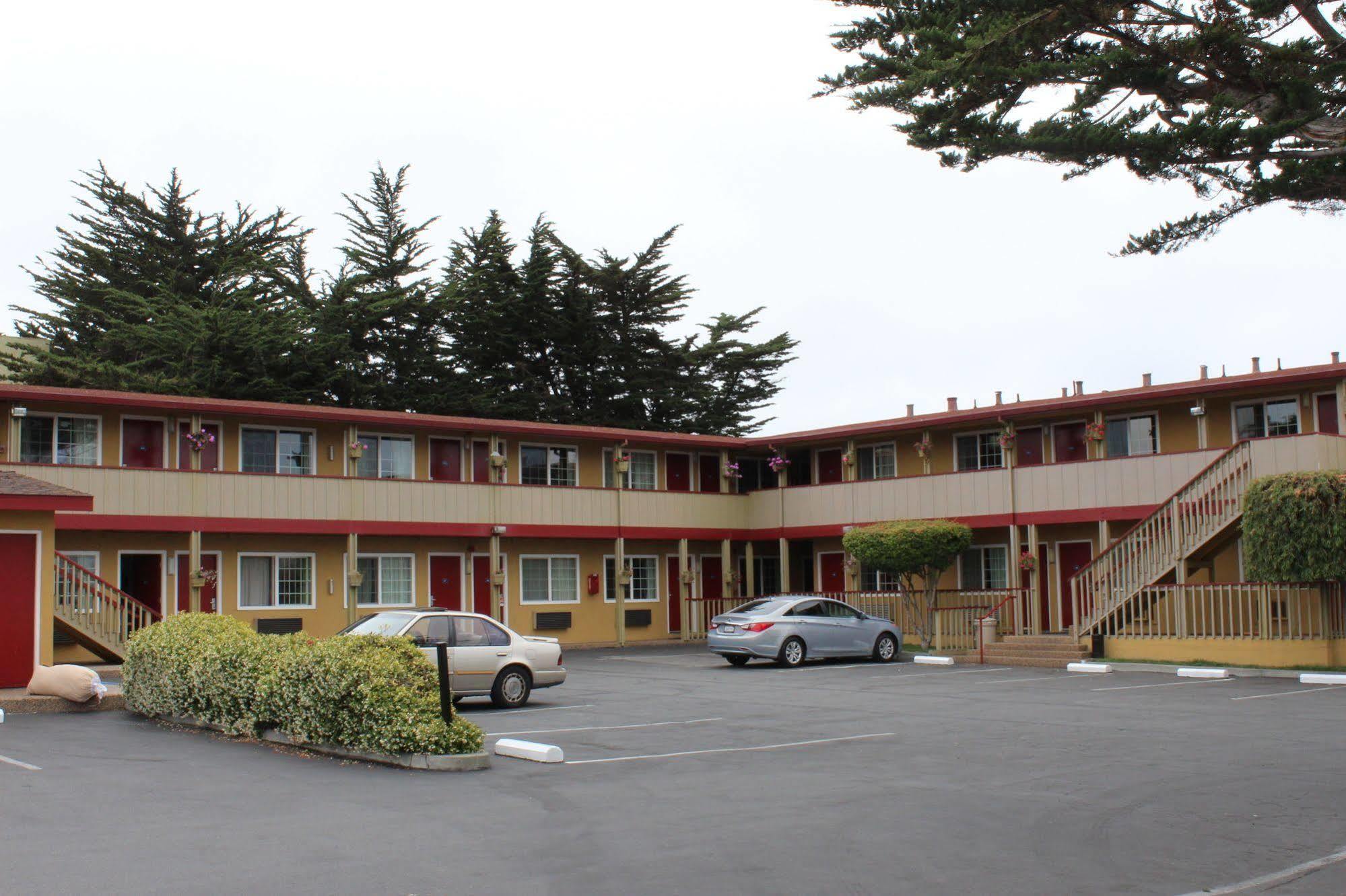 Surestay Hotel By Best Western Seaside Monterey Екстер'єр фото