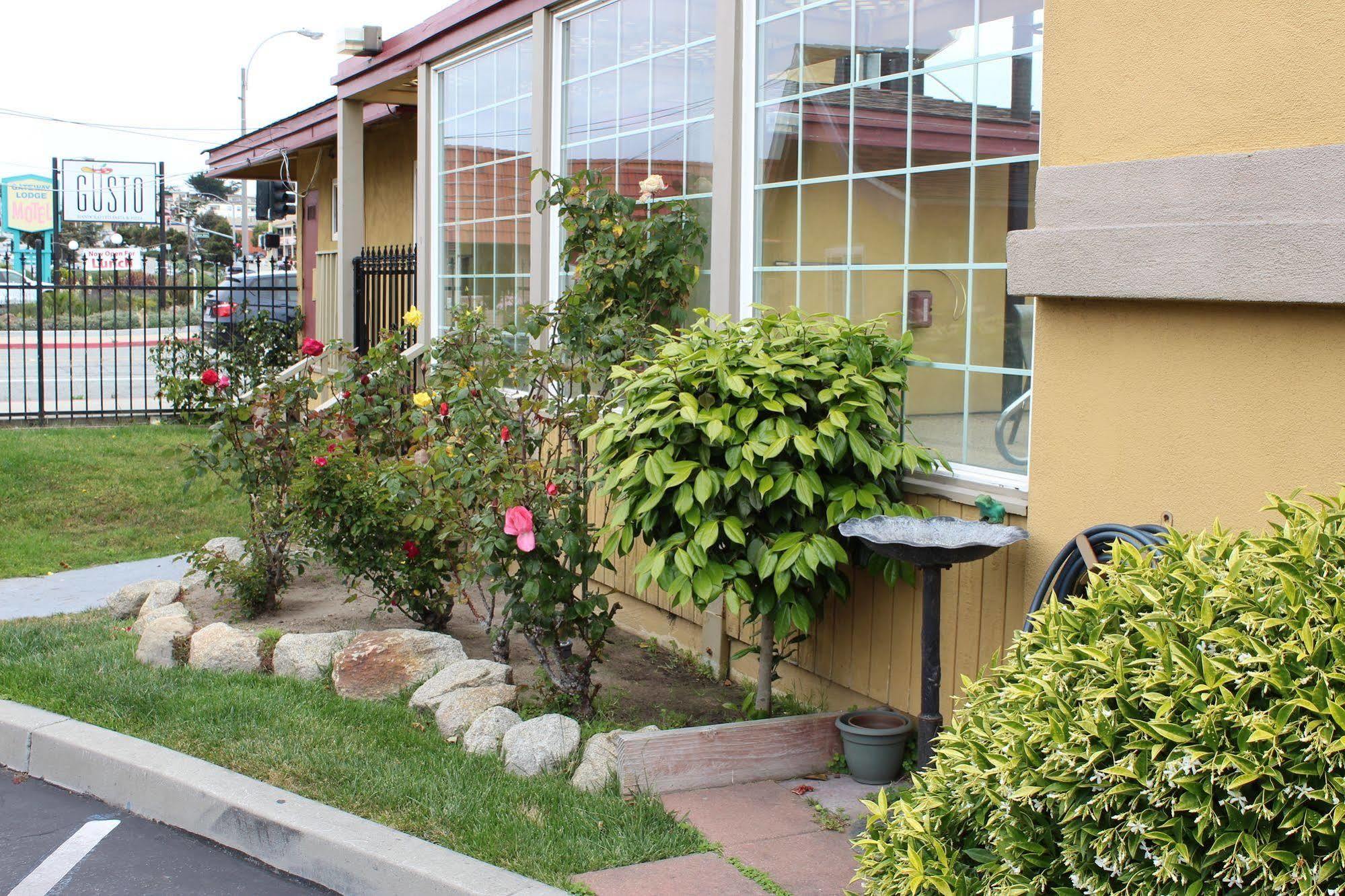 Surestay Hotel By Best Western Seaside Monterey Екстер'єр фото