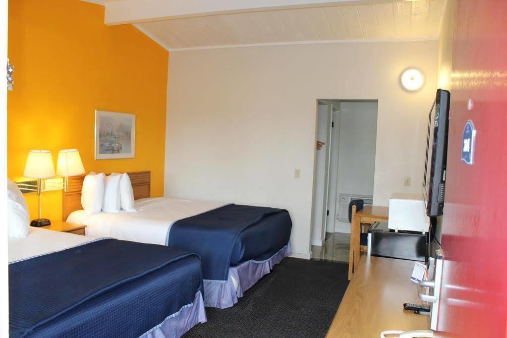 Surestay Hotel By Best Western Seaside Monterey Екстер'єр фото